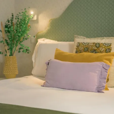 Sapateiros 44 * Lisbon