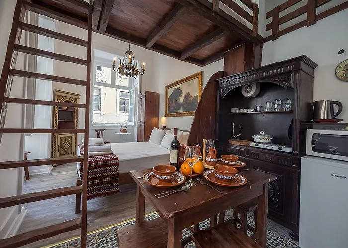 Apartment Sapateiros 44 *