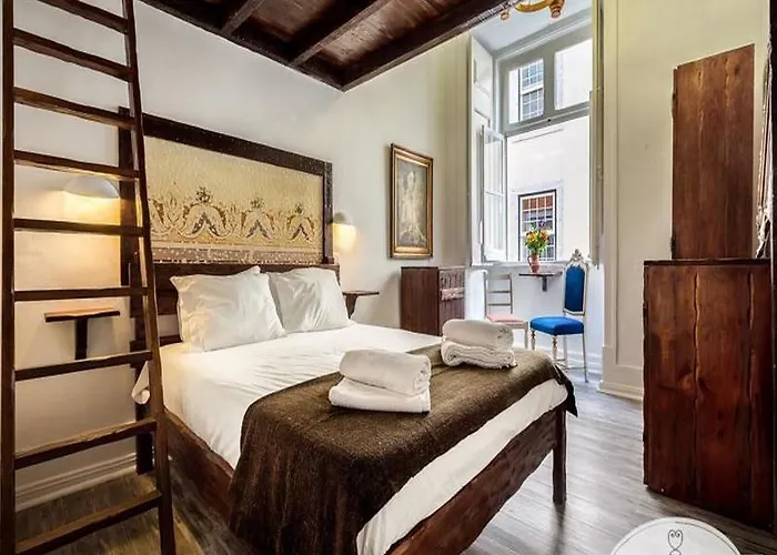 Sapateiros 44 * Lisbona